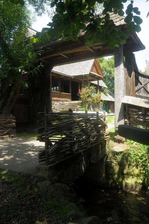 The Village Pension Breb Eksteriør billede